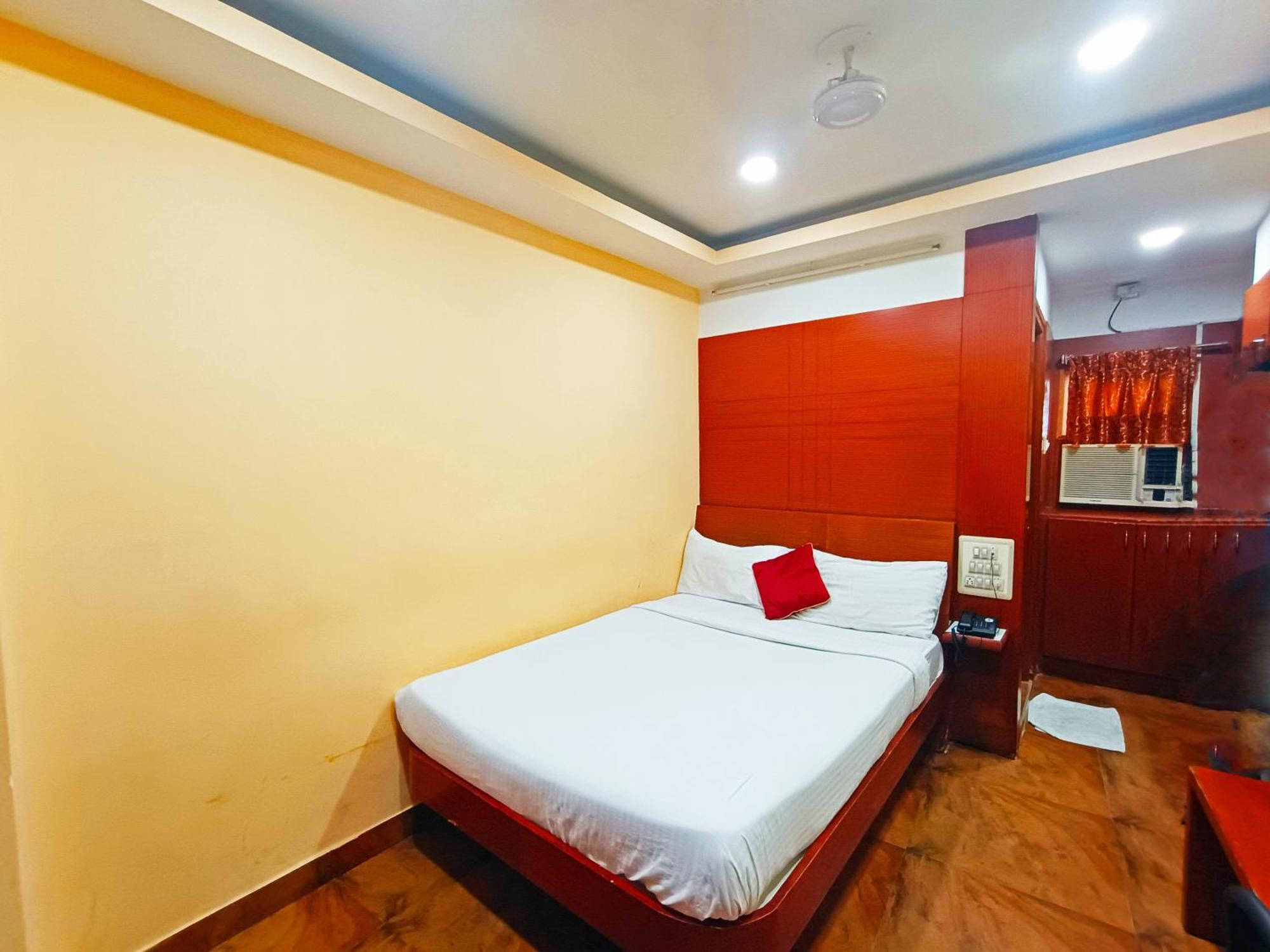 Hotel Pavithra Paradise Bengaluru Zewnętrze zdjęcie