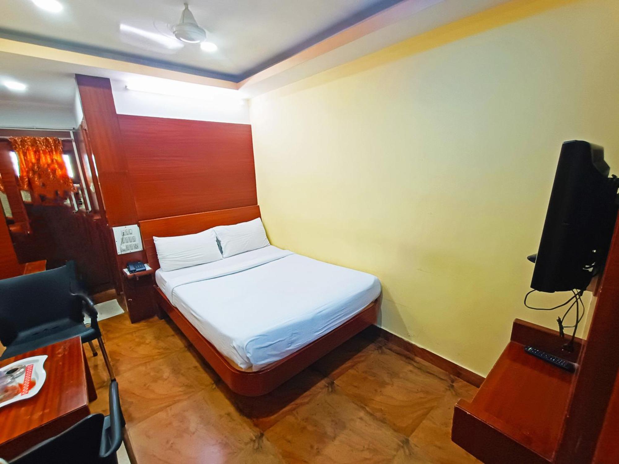 Hotel Pavithra Paradise Bengaluru Zewnętrze zdjęcie